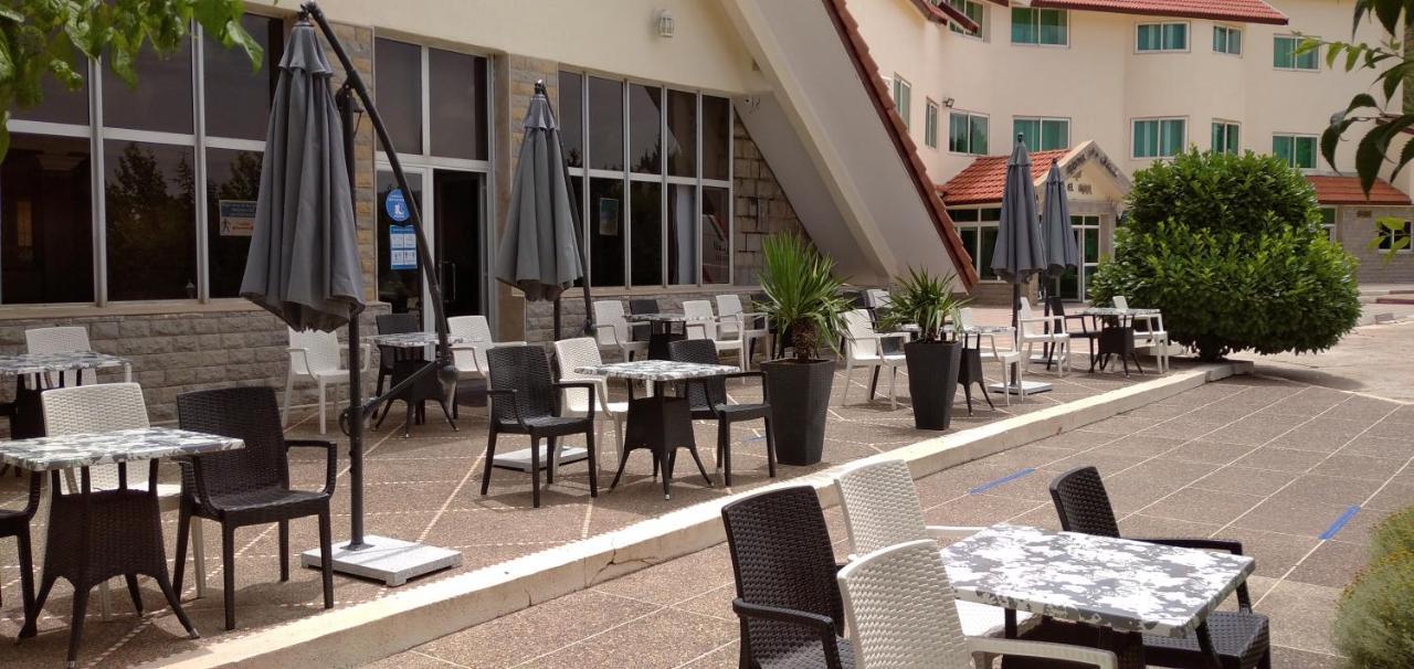 Hôtel Relais Ras El Maa Ifrane  Exterior foto